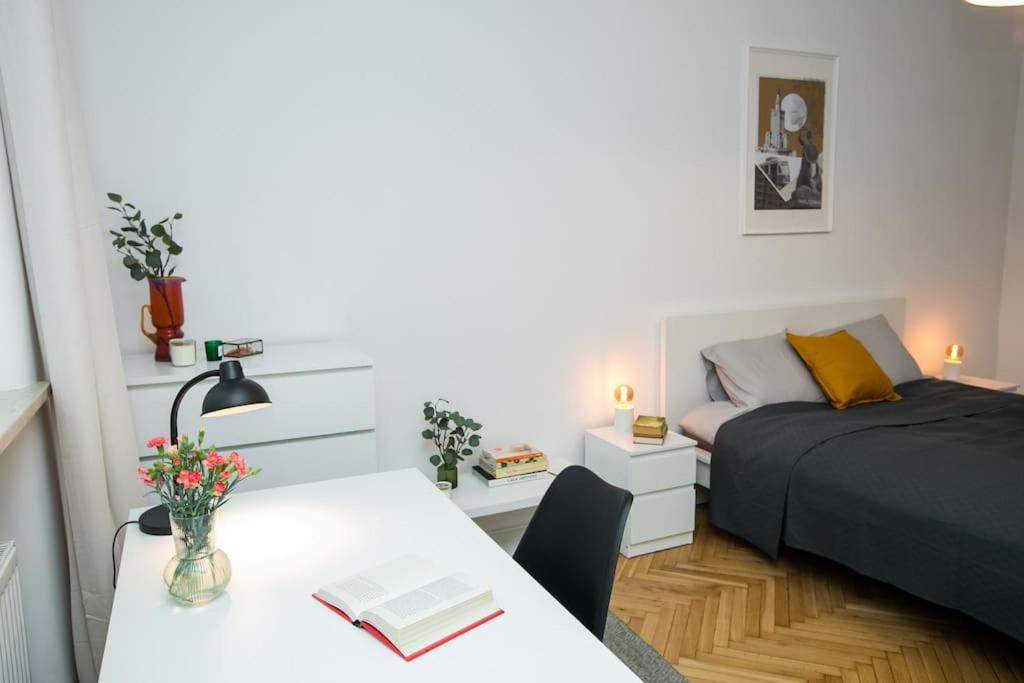 Cozy, Fully Equipped Apartment In Mokotow District ワルシャワ エクステリア 写真